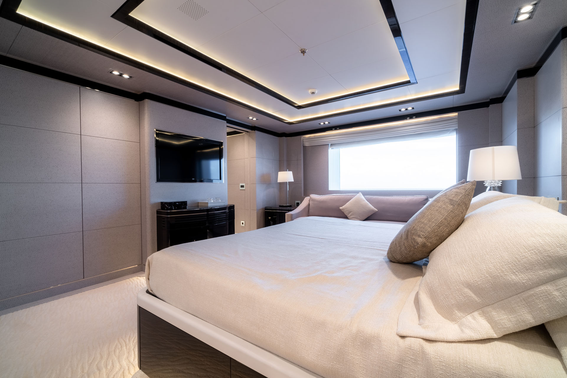 O'PTASIA Deluxe Guest Cabin Luxury Yacht Browser by CHARTERWORLD